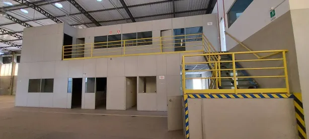 Sala Comercial à venda, 800m² no Jardim Califórnia, Jacareí