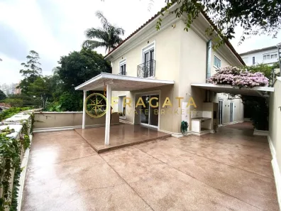 Casa com 4 Quartos à venda, 450m² no Pacaembu, São Paulo