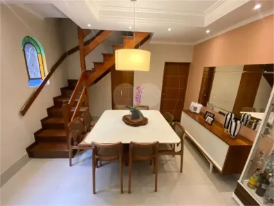 Casa com 4 Quartos à venda, 310m² no Vila Ipojuca, São Paulo