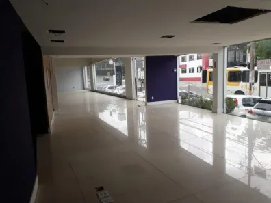 Ponto Comercial para alugar, 850m² no Caminho das Árvores, Salvador