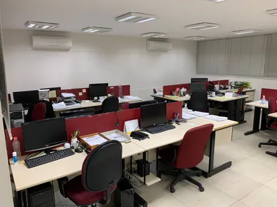 Sala Comercial à venda, 171m² no Centro, Santos