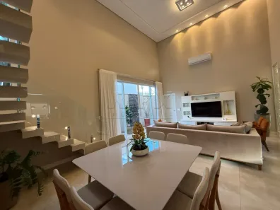 Casa de Condomínio com 4 Quartos à venda, 256m² no Vila Aviação, Bauru