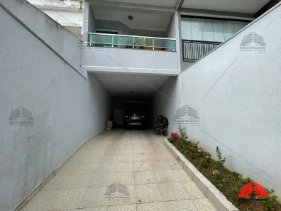 Sobrado com 3 Quartos à venda, 250m² no Vila Assunção, Santo André