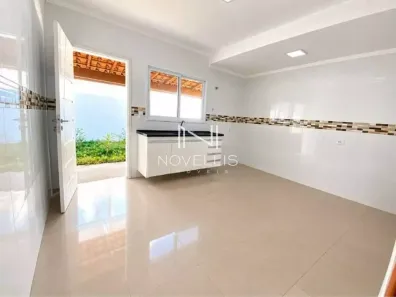 Casa com 2 Quartos para alugar, 90m² no São João, Jacareí