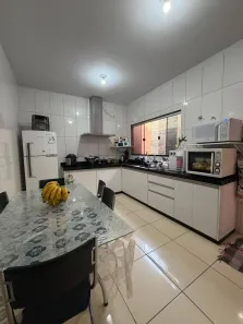 Casa com 2 Quartos à venda, 88m² no Jardim Alvorada, Anápolis