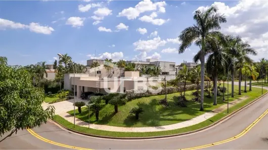 Casa de Condomínio com 4 Quartos à venda, 456m² no Residencial Alphaville Flamboyant, Goiânia