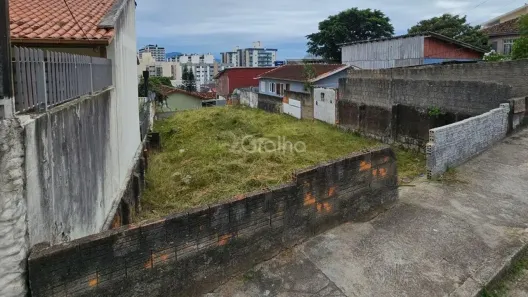 Lote/Terreno à venda, 310m² no Jardim Atlântico, Florianópolis