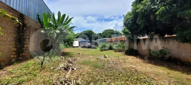 Lote/Terreno à venda, 520m² no Presidente Roosevelt, Uberlândia