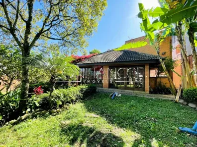 Casa com 4 Quartos à venda, 471m² no São Francisco, Curitiba