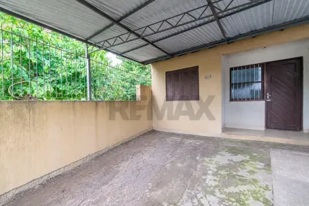 Casa com 2 Quartos à venda, 48m² no Jardim do Bosque, Cachoeirinha