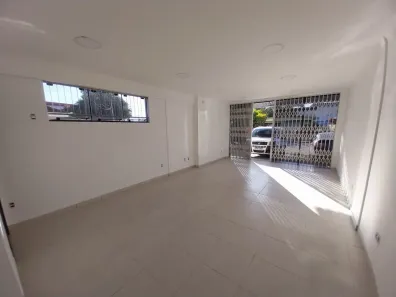 Sala Comercial para alugar, 40m² no América, Joinville