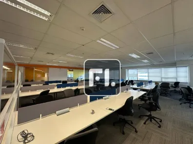 Sala Comercial para venda ou aluguel, 2286m² no Tamboré, Barueri