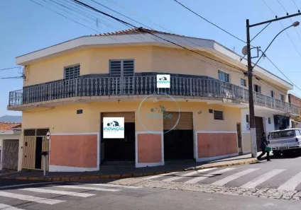 Imóvel Comercial com 3 Quartos à venda, 400m² no Pallu, São Pedro