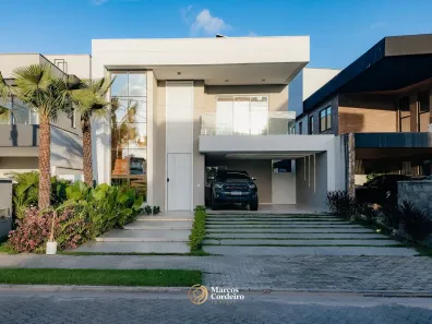 Casa de Condomínio com 4 Quartos à venda, 250m² no Cidade Alpha, Eusébio