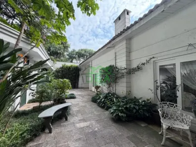 Casa com 5 Quartos à venda, 358m² no Vila Madalena, São Paulo