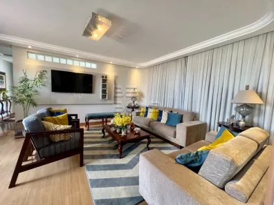 Casa com 4 Quartos à venda, 368m² no Coqueiros, Florianópolis