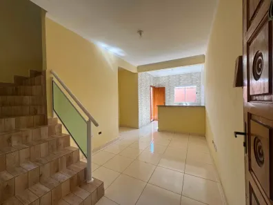Casa de Condomínio com 2 Quartos para alugar, 53m² no Guilhermina, Praia Grande