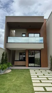Casa com 4 Quartos à venda, 132m² no Urucunema, Eusébio