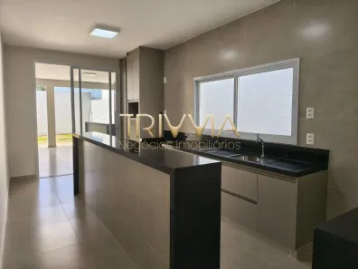 Casa com 4 Quartos à venda, 210m² no Cidade Jardim, Uberlândia