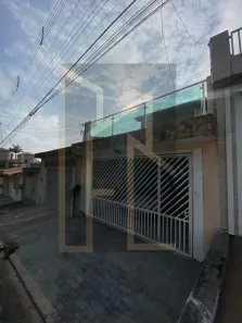 Casa com 4 Quartos para alugar, 140m² no Condomínio Vilage, Itaquaquecetuba