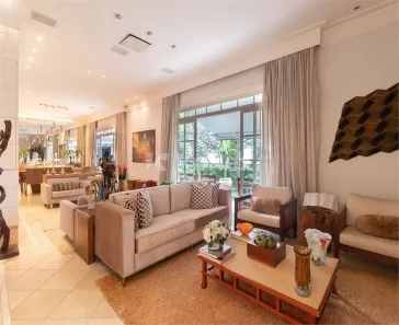 Sobrado com 5 Quartos à venda, 584m² no Vila Madalena, São Paulo