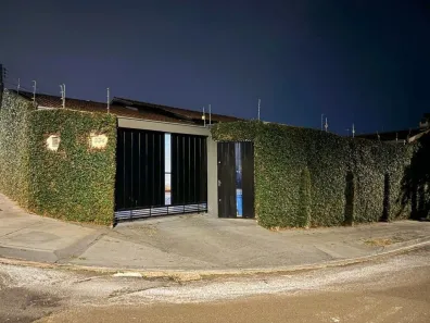Casa com 3 Quartos à venda, 138m² no Jardim Imagawa, Londrina
