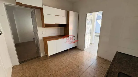 Casa com 2 Quartos para alugar, 60m² no Havaí, Belo Horizonte