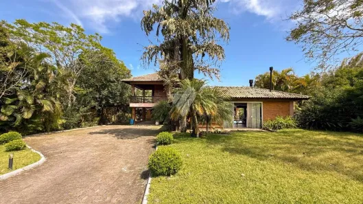 Casa de Condomínio com 3 Quartos à venda, 348m² no , Gravataí