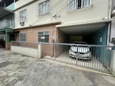 Casa com 2 Quartos para alugar, 75m² no Centro, Nilópolis