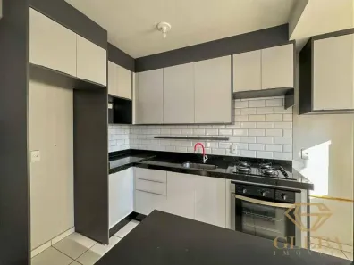 Apartamento com 2 Quartos para alugar, 44m² no Colinas, Londrina