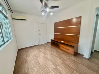 Apartamento com 2 Quartos para alugar, 75m² no Marapé, Santos