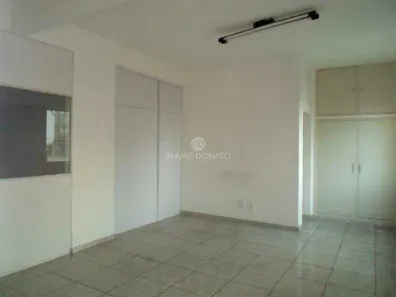 Sala Comercial para alugar, 280m² no Santa Efigênia, Belo Horizonte