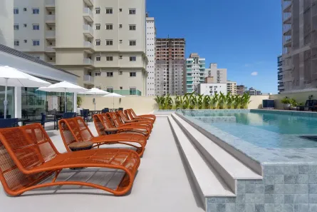 Apartamento com 3 Quartos à venda, 137m² no Meia Praia, Itapema