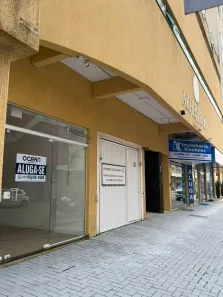 Ponto Comercial para alugar, 80m² no Meia Praia, Itapema