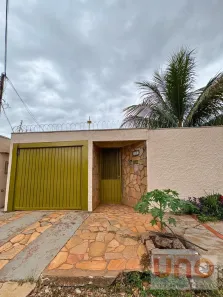 Casa com 4 Quartos à venda, 450m² no Vila Rica, Campo Grande
