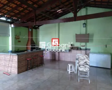 Casa com 3 Quartos à venda, 108m² no Maracanã, Montes Claros