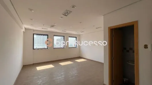Sala Comercial para alugar, 33m² no Tatuapé, São Paulo