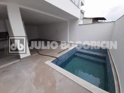 Casa com 3 Quartos à venda, 266m² no Jardim Guanabara, Rio de Janeiro