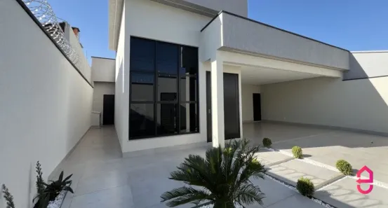 Casa com 3 Quartos à venda, 228m² no Setor Faiçalville, Goiânia
