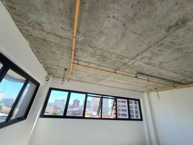 Sala Comercial com 1 Quarto à venda, 37m² no Vila Assunção, Santo André