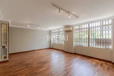 Apartamento com 2 Quartos para alugar, 261m² no Moinhos de Vento, Porto Alegre