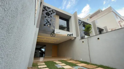 Casa com 3 Quartos à venda, 145m² no Manacás, Belo Horizonte