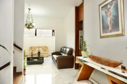 Casa com 6 Quartos à venda, 502m² no São Lucas, Belo Horizonte