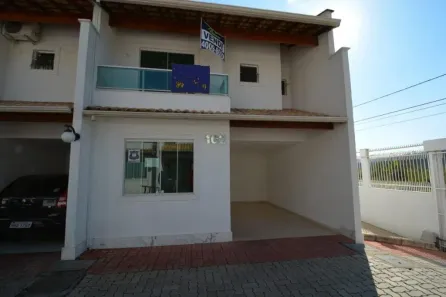 Casa com 3 Quartos à venda, 96m² no Santos Dumont, Juiz de Fora