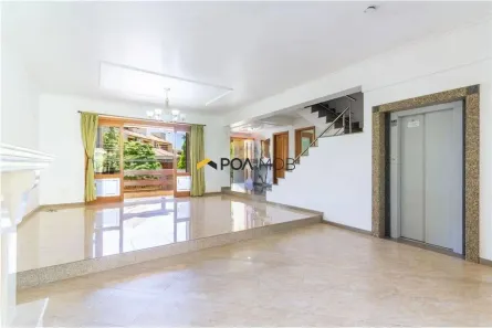 Casa com 4 Quartos para alugar, 550m² no Chácara das Pedras, Porto Alegre
