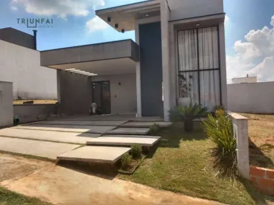 Casa com 3 Quartos à venda, 137m² no Wanel Ville, Sorocaba