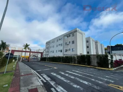 Apartamento com 2 Quartos à venda, 40m² no Serraria, São José