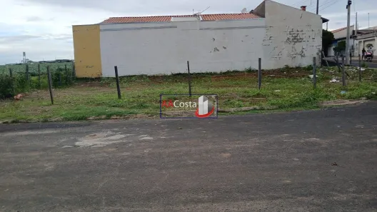 à venda, 202m² no Jardim Paineiras, Franca
