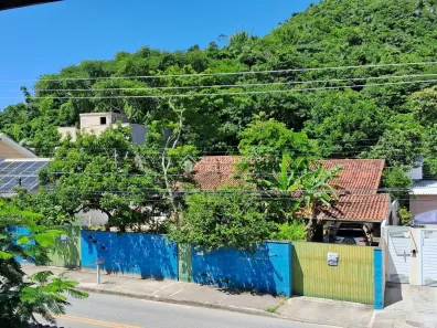 Casa com 2 Quartos à venda, 270m² no Rio Tavares, Florianópolis