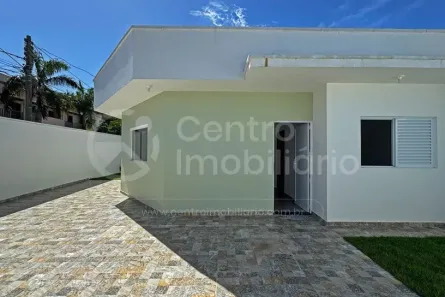 Casa com 3 Quartos à venda, 80m² no Estância Balneária Convento Velho, Peruíbe